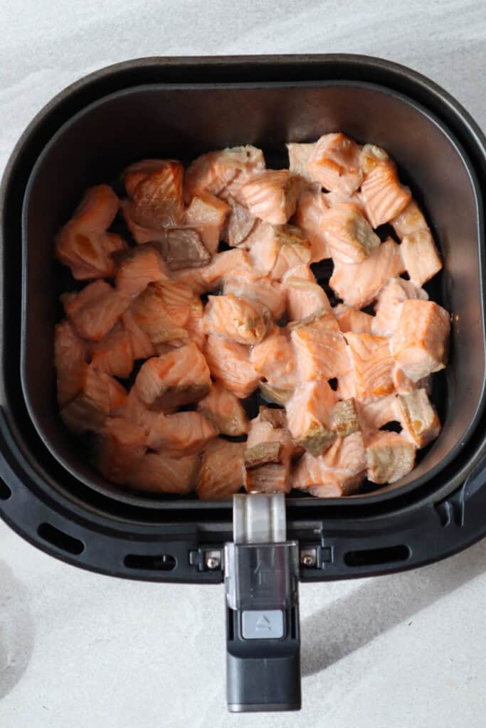 cooked salmon cubes in air fryer