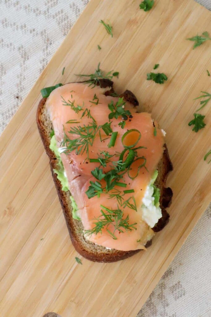 smoked salmon on top of cottage cheese avocado toast